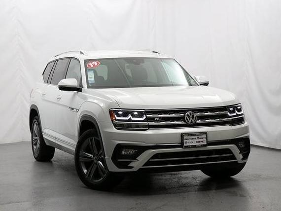 VOLKSWAGEN ATLAS 2019 1V2XR2CA7KC519549 image
