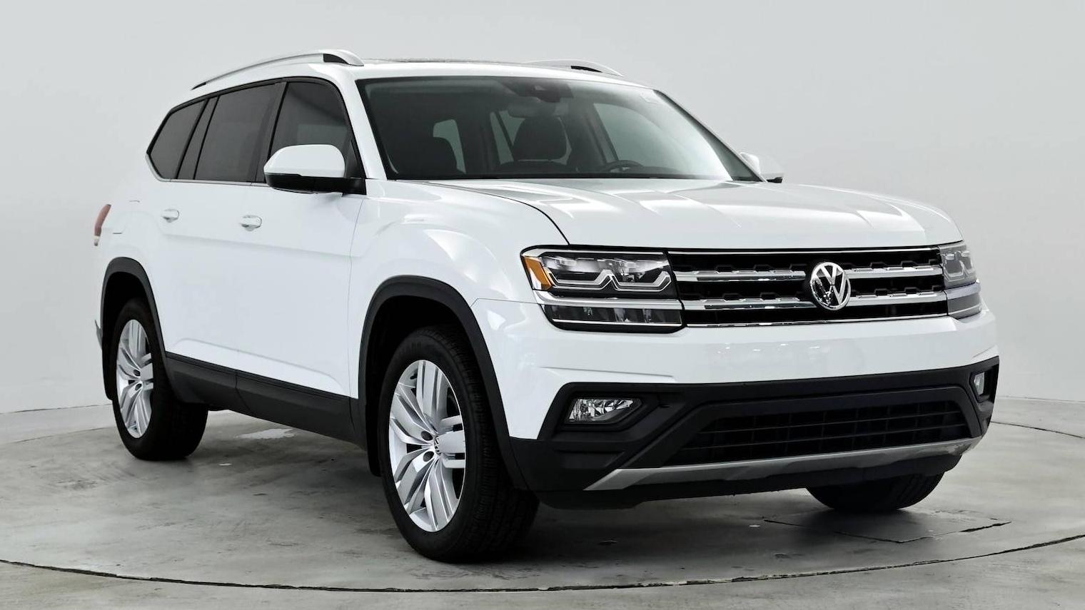 VOLKSWAGEN ATLAS 2019 1V2WR2CA0KC611839 image
