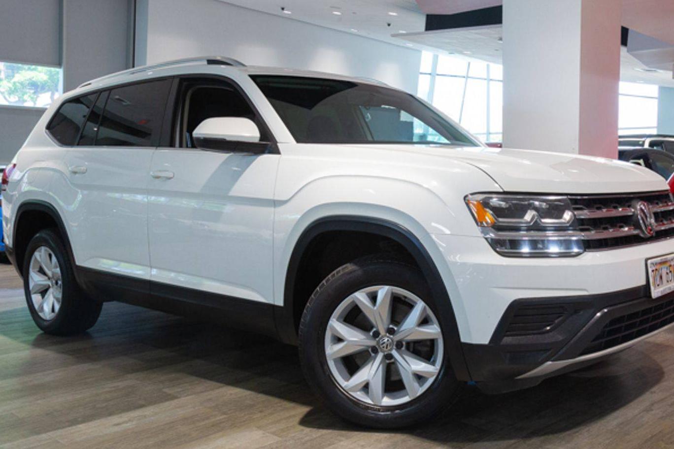 VOLKSWAGEN ATLAS 2018 1V2BR2CA5JC507957 image