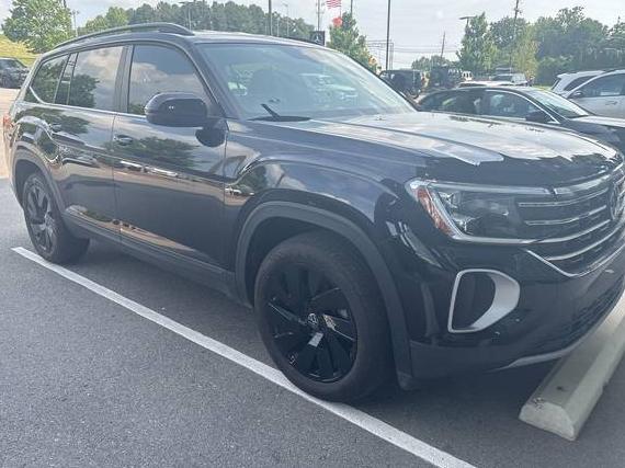 VOLKSWAGEN ATLAS 2024 1V2WR2CA3RC567412 image