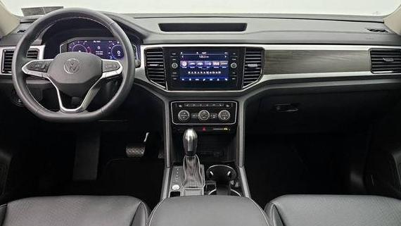 VOLKSWAGEN ATLAS 2022 1V2WR2CA5NC533627 image