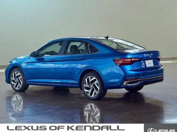 VOLKSWAGEN JETTA 2023 3VW7M7BU2PM039088 image