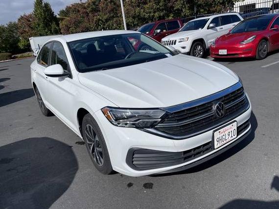 VOLKSWAGEN JETTA 2023 3VW5M7BUXPM044000 image VOLKSWAGEN JETTA 2023 3VW5M7BUXPM044000 image