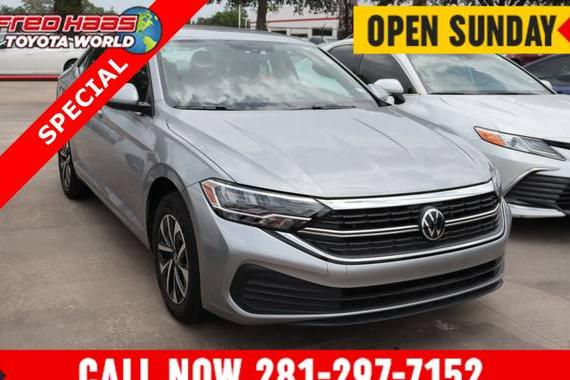 VOLKSWAGEN JETTA 2023 3VW5M7BU2PM031063 image