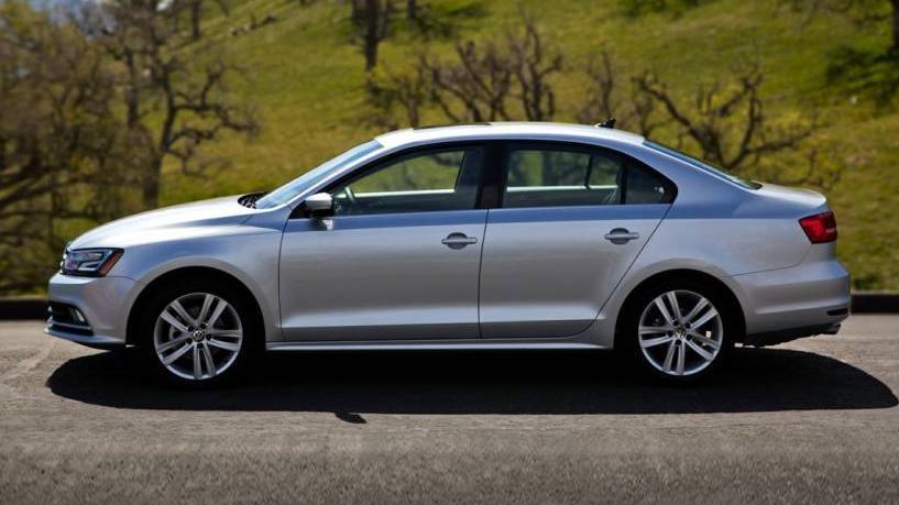 VOLKSWAGEN JETTA 2016 3VWL17AJ6GM373798 image