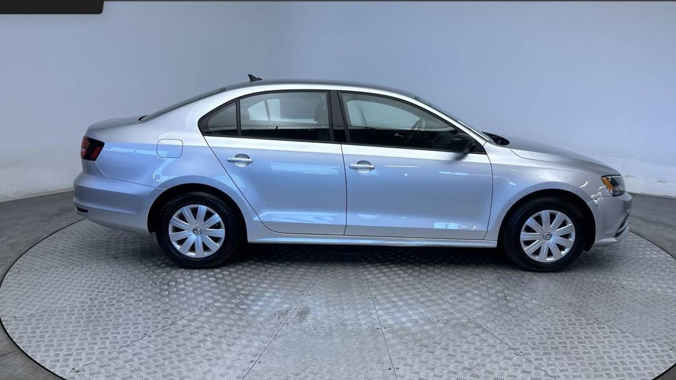 VOLKSWAGEN JETTA 2016 3VW267AJ9GM272400 image