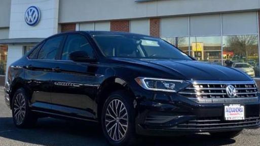 VOLKSWAGEN JETTA 2019 3VWE57BU6KM273747 image