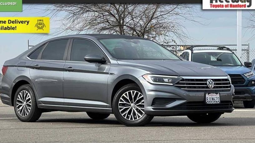 VOLKSWAGEN JETTA 2019 3VWE57BU4KM154028 image