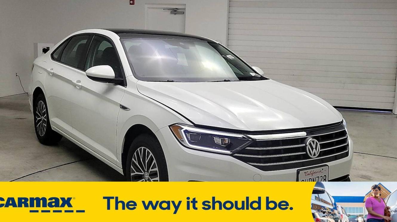 VOLKSWAGEN JETTA 2019 3VWE57BU7KM105339 image