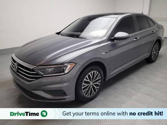 VOLKSWAGEN JETTA 2019 3VWE57BU2KM233276 image