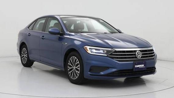 VOLKSWAGEN JETTA 2019 3VWE57BU8KM005248 image