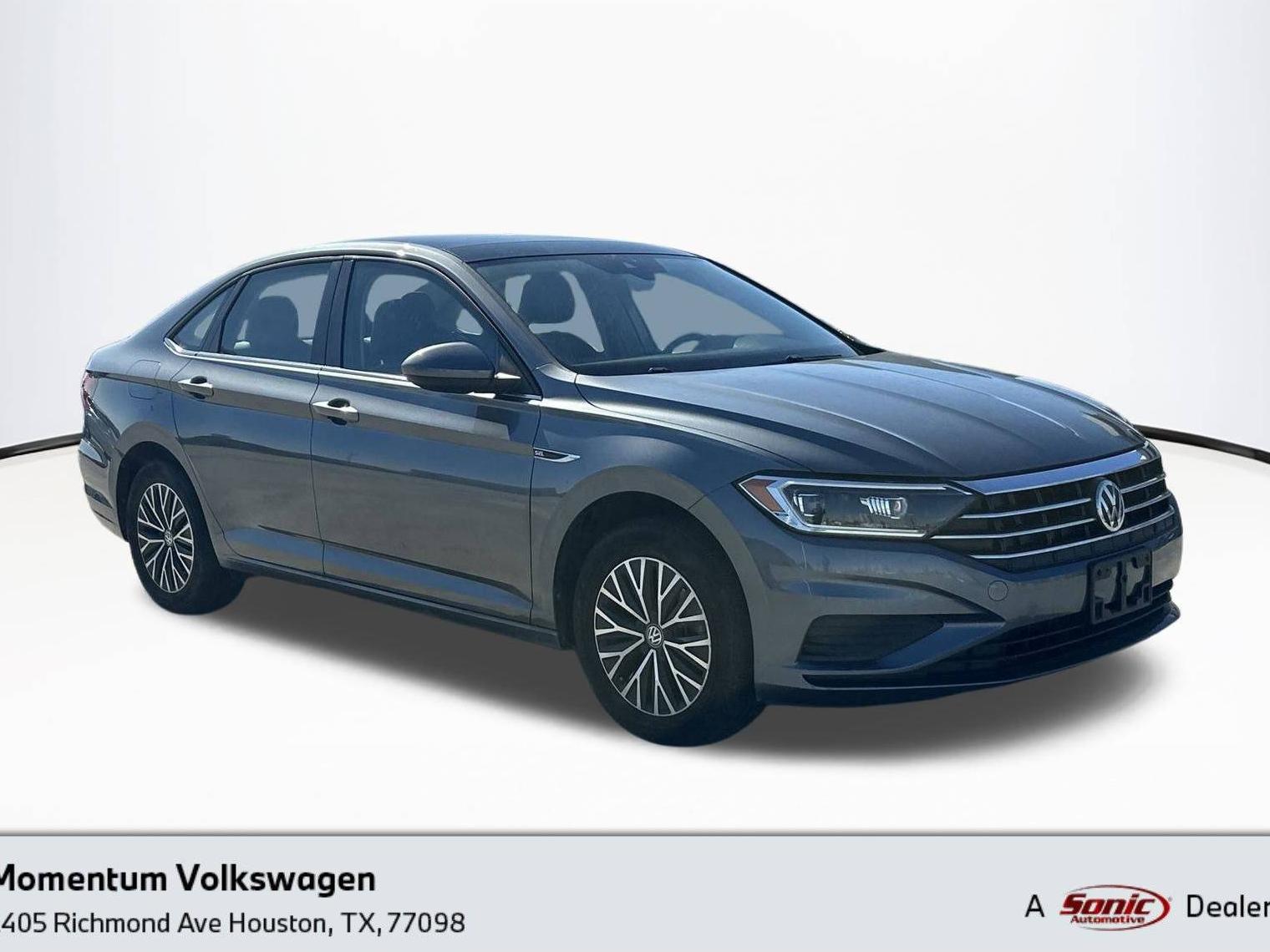 VOLKSWAGEN JETTA 2019 3VWE57BUXKM062597 image