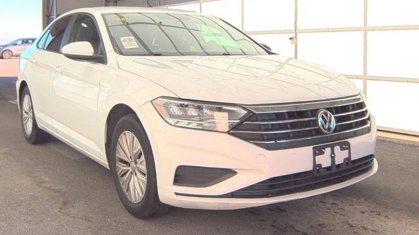 VOLKSWAGEN JETTA 2019 3VWC57BU1KM026305 image