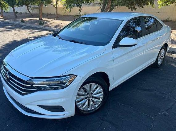 VOLKSWAGEN JETTA 2019 3VWN57BU5KM266644 image VOLKSWAGEN JETTA 2019 3VWN57BU5KM266644 image