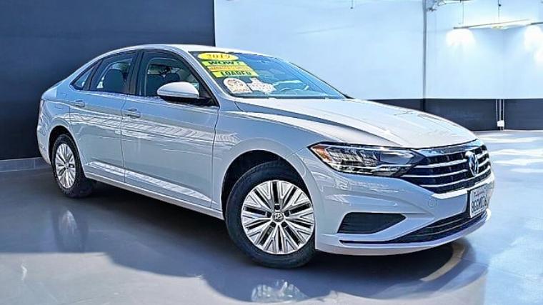 VOLKSWAGEN JETTA 2019 3VWC57BU4KM091522 image