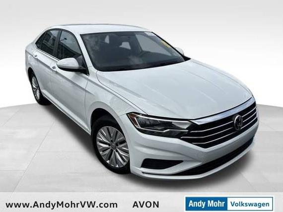 VOLKSWAGEN JETTA 2019 3VWC57BU1KM057716 image
