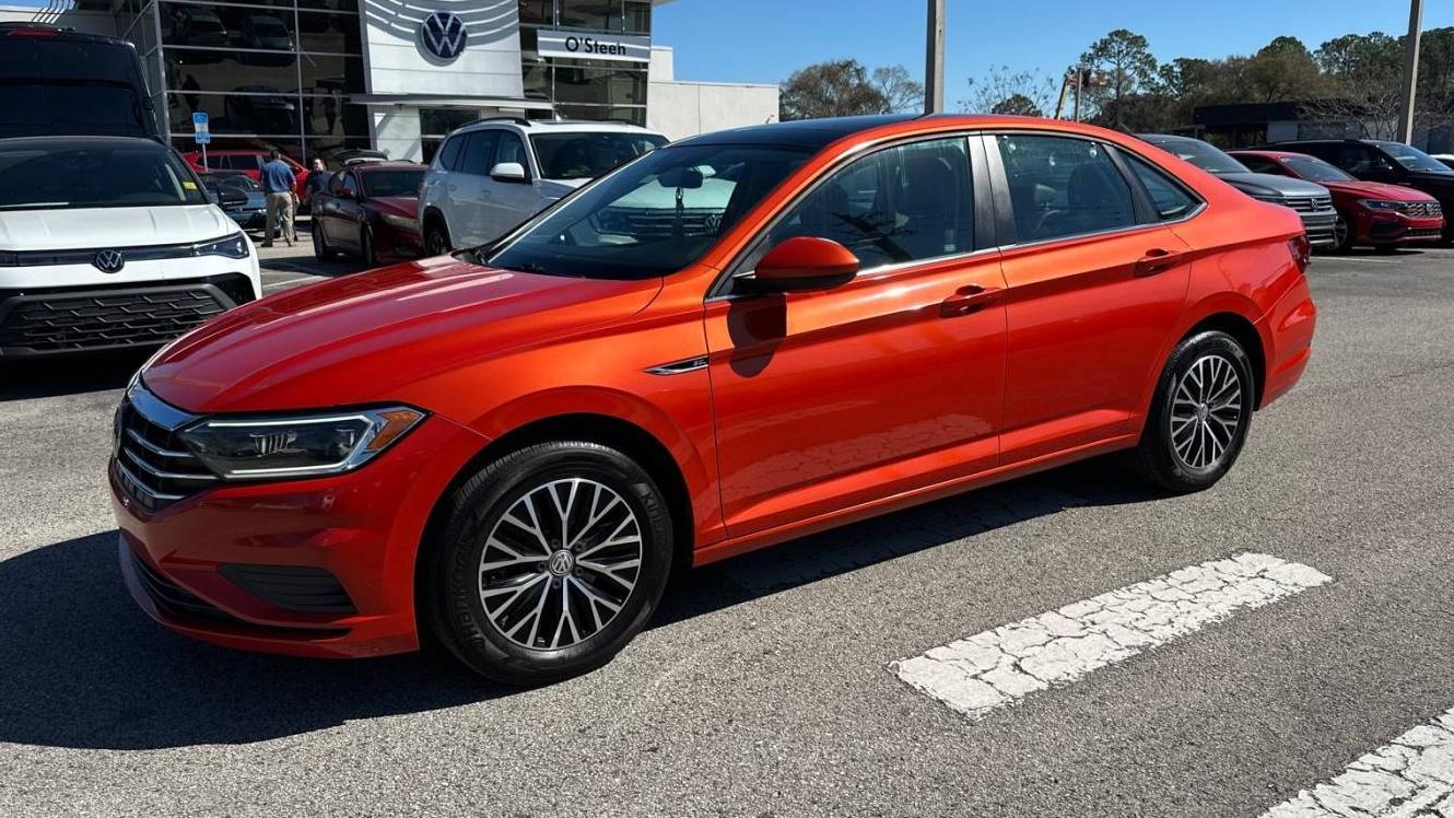 VOLKSWAGEN JETTA 2019 3VWE57BU7KM086517 image