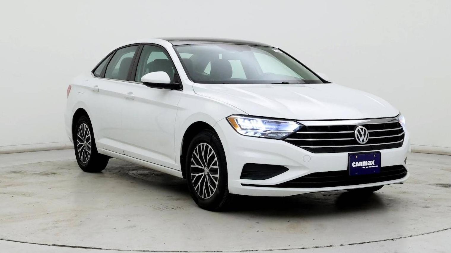 VOLKSWAGEN JETTA 2019 3VWCB7BU0KM149831 image