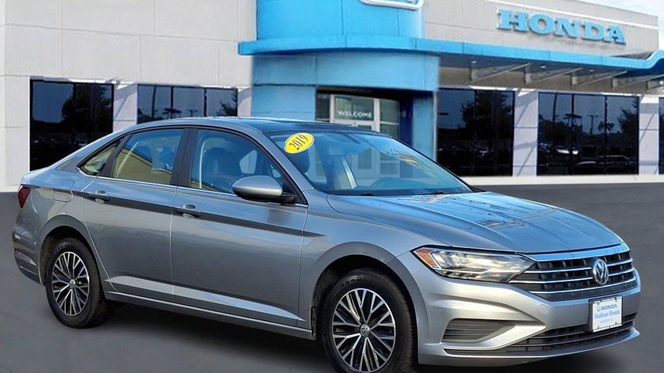 VOLKSWAGEN JETTA 2019 3VWC57BU4KM185920 image