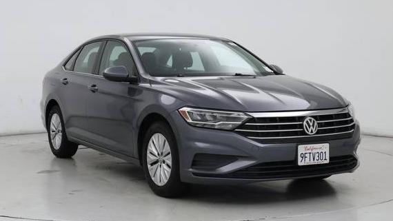 VOLKSWAGEN JETTA 2019 3VWC57BU0KM015196 image