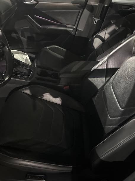 VOLKSWAGEN JETTA 2019 3VWG57BUXKM009262 image