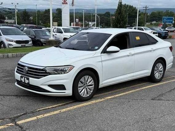 VOLKSWAGEN JETTA 2019 3VWC57BU8KM060032 image