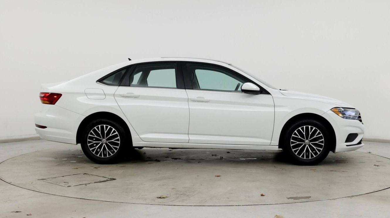 VOLKSWAGEN JETTA 2019 3VWC57BU1KM121124 image