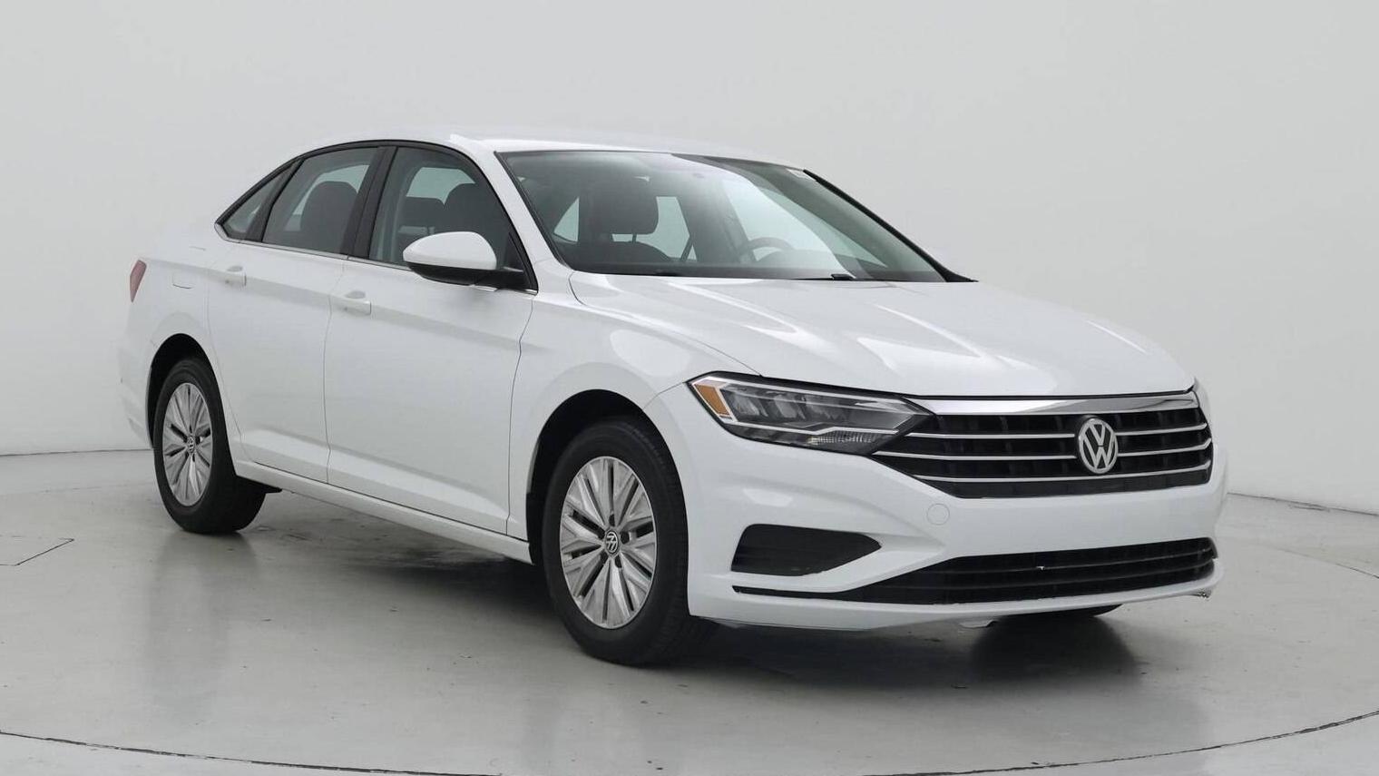 VOLKSWAGEN JETTA 2019 3VWC57BU1KM153930 image