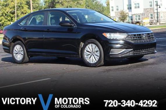 VOLKSWAGEN JETTA 2019 3VWCB7BU1KM229106 image VOLKSWAGEN JETTA 2019 3VWCB7BU1KM229106 image