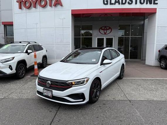VOLKSWAGEN JETTA 2019 3VW6T7BU8KM168671 image