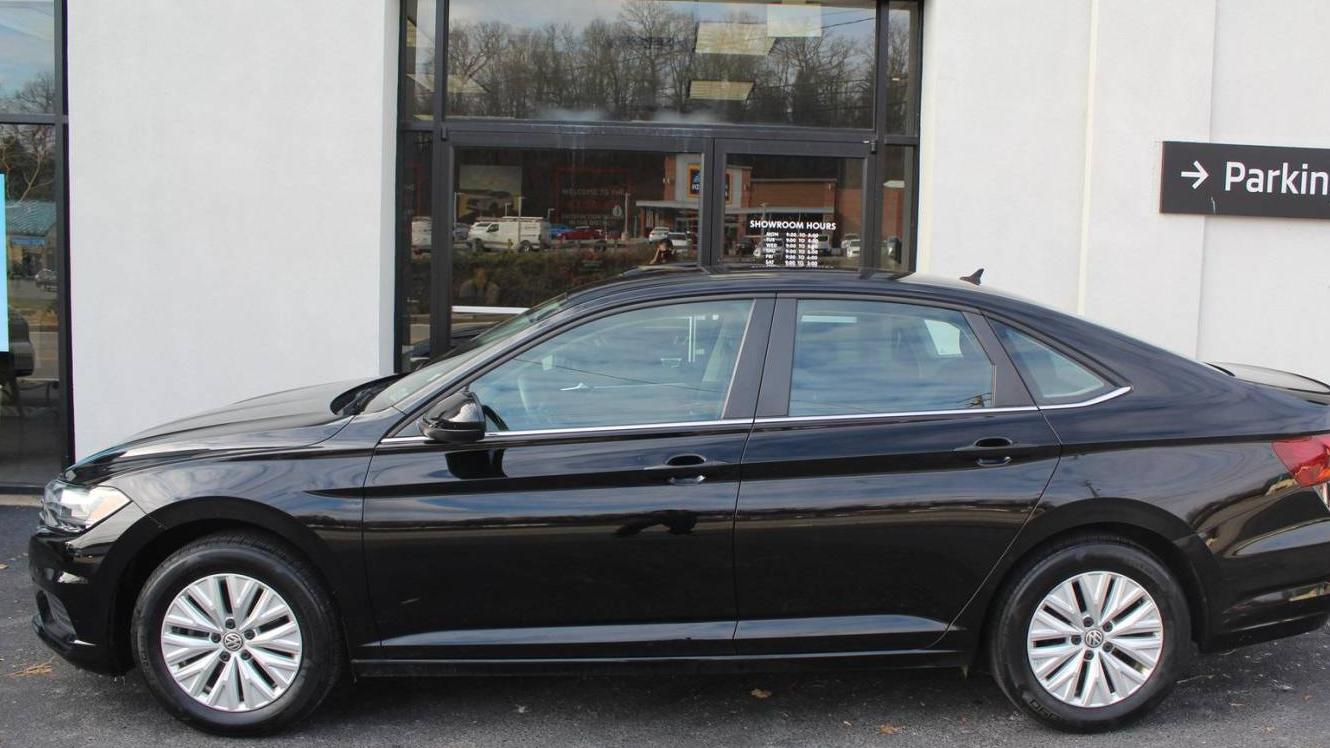 VOLKSWAGEN JETTA 2019 3VWC57BU7KM249710 image