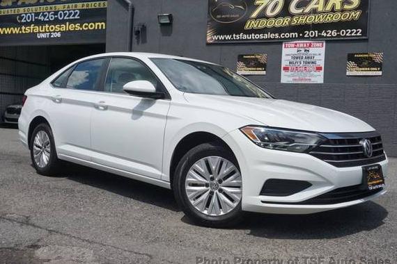 VOLKSWAGEN JETTA 2019 3VWC57BU8KM256973 image