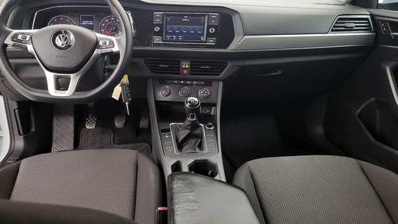 VOLKSWAGEN JETTA 2019 3VWN57BU5KM066928 image