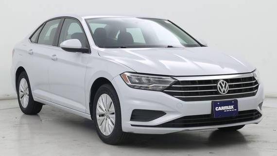 VOLKSWAGEN JETTA 2019 3VWN57BU6KM049913 image