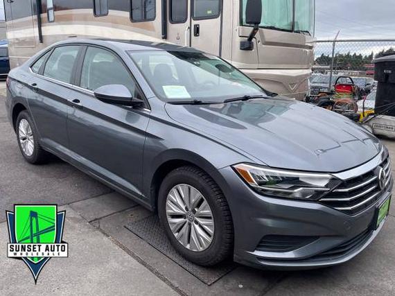 VOLKSWAGEN JETTA 2019 3VWN57BU2KM225498 image