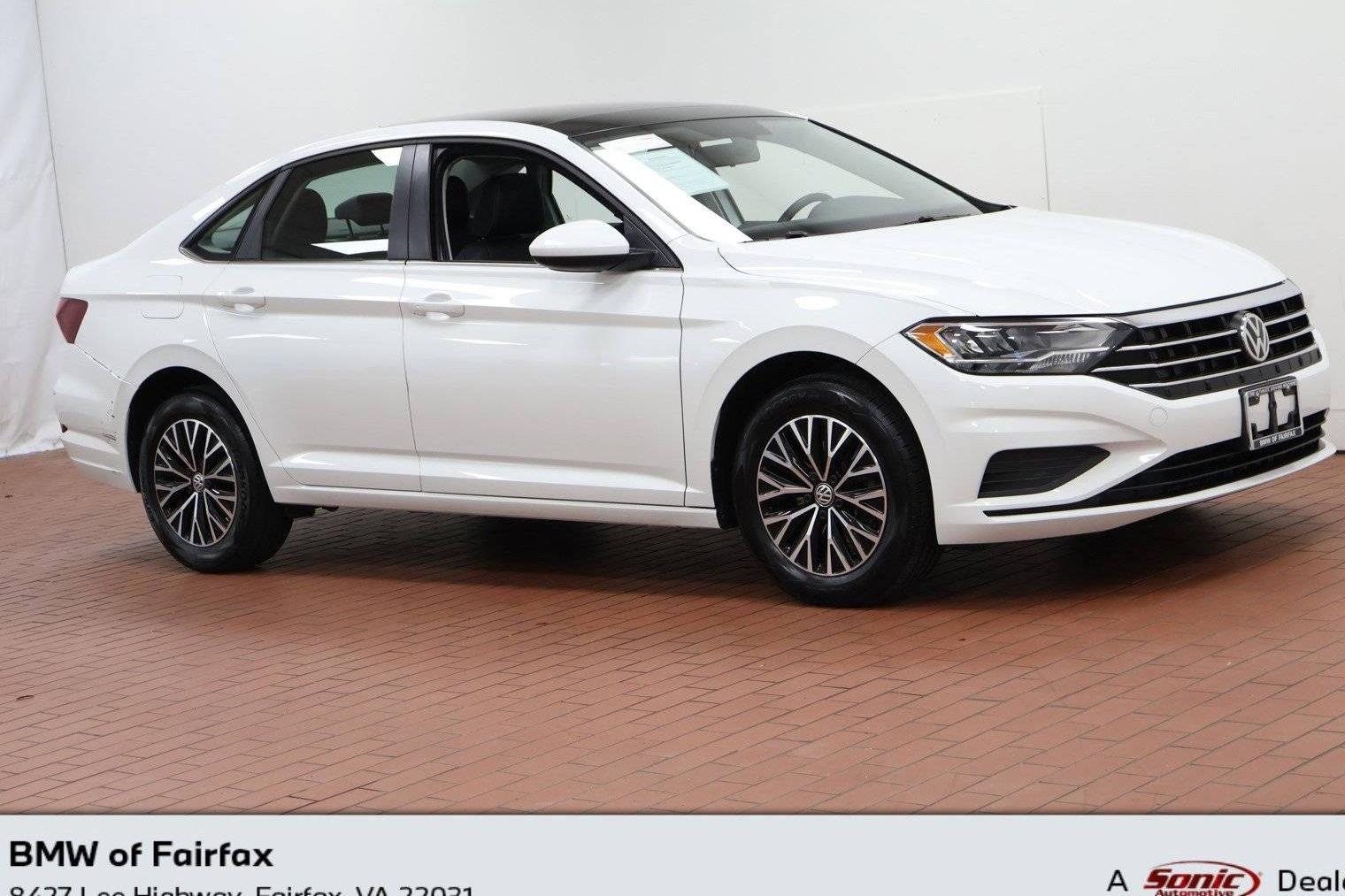 VOLKSWAGEN JETTA 2019 3VWC57BU0KM250049 image