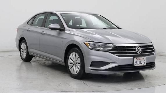 VOLKSWAGEN JETTA 2019 3VWC57BU5KM188065 image VOLKSWAGEN JETTA 2019 3VWC57BU5KM188065 image