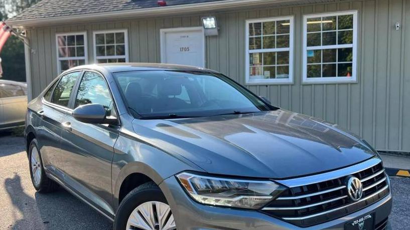 VOLKSWAGEN JETTA 2019 3VWC57BU4KM125992 image