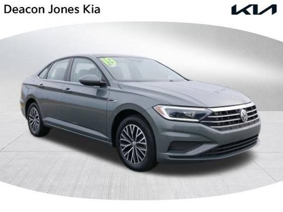 VOLKSWAGEN JETTA 2019 3VWE57BU5KM169993 image