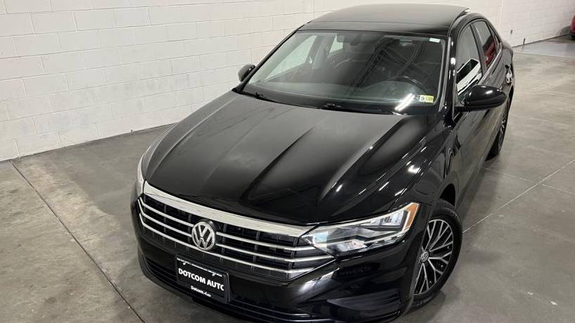 VOLKSWAGEN JETTA 2019 3VWC57BU5KM183139 image