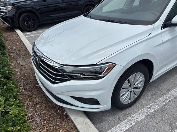 VOLKSWAGEN JETTA 2019 3VWCB7BU5KM222921 image