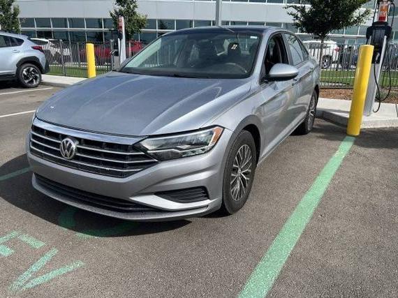VOLKSWAGEN JETTA 2019 3VWCB7BU2KM267704 image