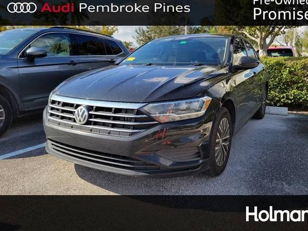 VOLKSWAGEN JETTA 2019 3VWCB7BU7KM136171 image