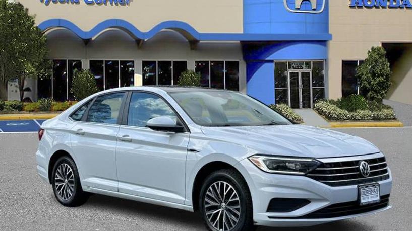 VOLKSWAGEN JETTA 2019 3VWE57BU6KM096729 image