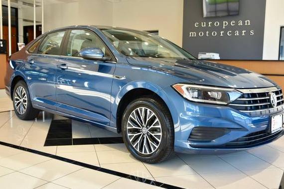 VOLKSWAGEN JETTA 2019 3VWE57BU6KM035476 image