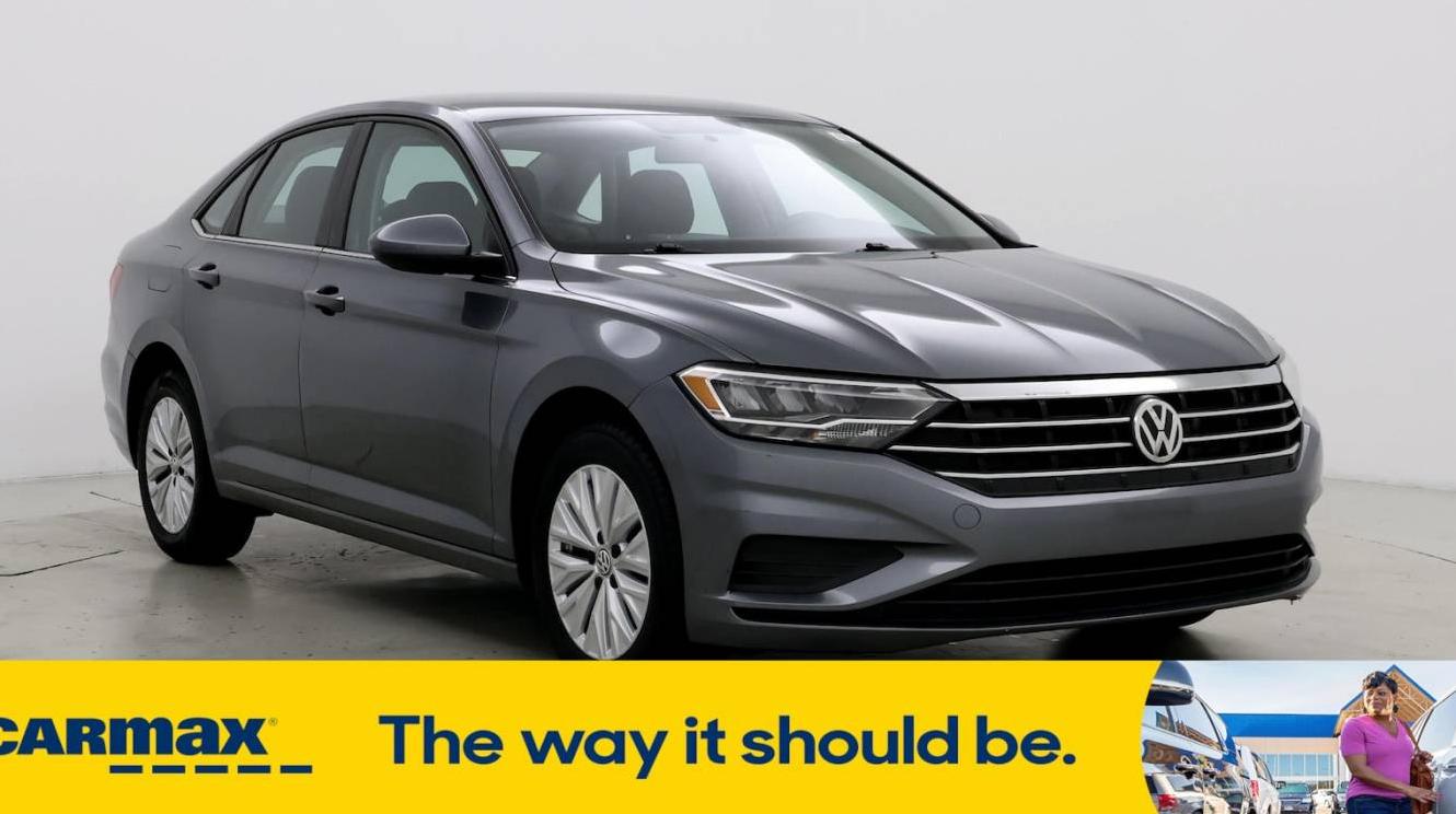 VOLKSWAGEN JETTA 2019 3VWCB7BU2KM260901 image