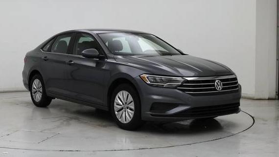 VOLKSWAGEN JETTA 2019 3VWCB7BU0KM169741 image