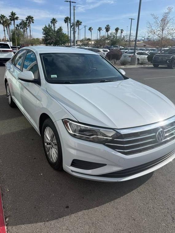 VOLKSWAGEN JETTA 2019 3VWC57BU1KM042679 image
