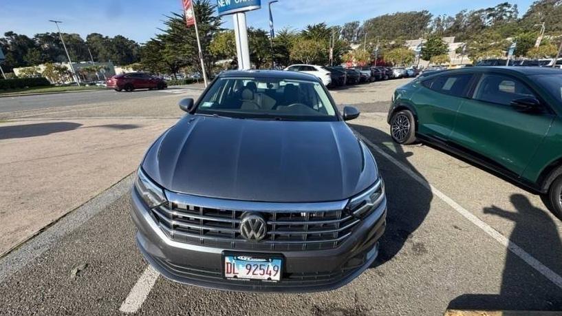 VOLKSWAGEN JETTA 2019 3VWC57BUXKM041711 image