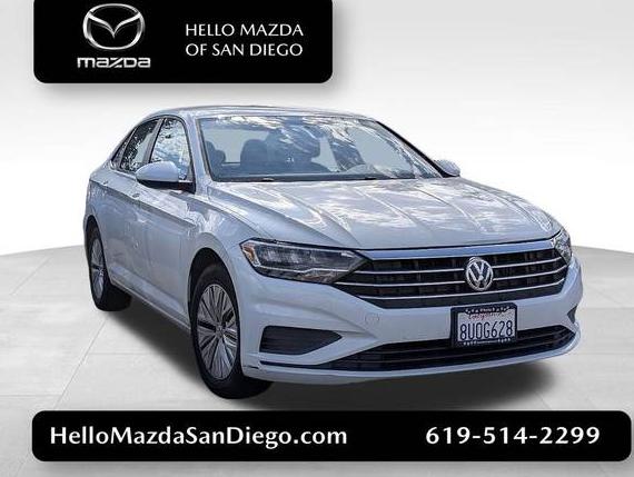 VOLKSWAGEN JETTA 2019 3VWC57BU7KM069918 image VOLKSWAGEN JETTA 2019 3VWC57BU7KM069918 image